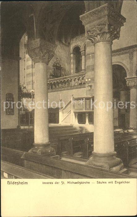 Hildesheim Inneres der St Michaeliskirche Säulen E