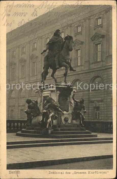 Berlin Denkmal des Grossen Kurfürsten Reiterst