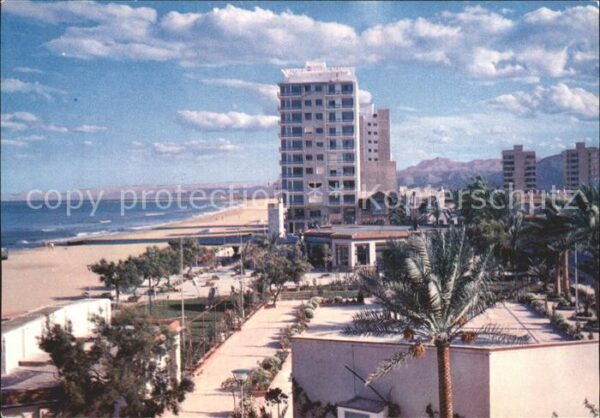 Cullera Valenciana Piaza Victoria