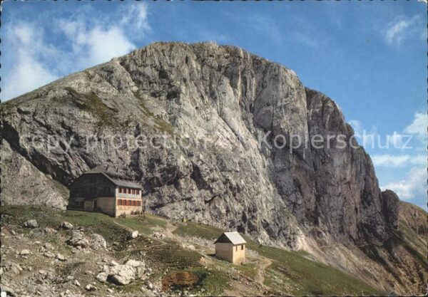 Ramsau Dachstein Steiermark Guttenberghaus im Feisterkar gegen Sina