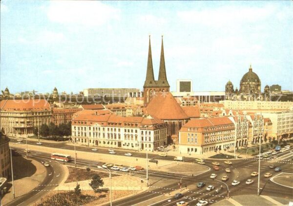 Berlin Nikolaiviertel Kirche