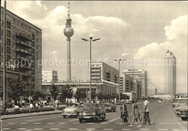 Berlin Karl-Marx-Alee Fernsehturm Hotel Stadt