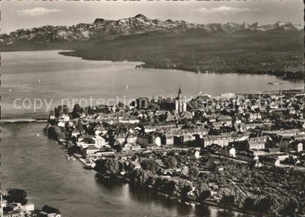 Konstanz Bodensee Fliegeraufnahme mit Alpen