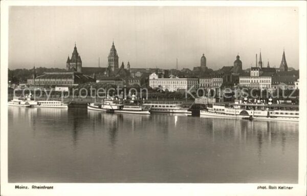 Foto Kellner Rolf Nr. 4245 Mainz Rheinfront Seitenraddampfer