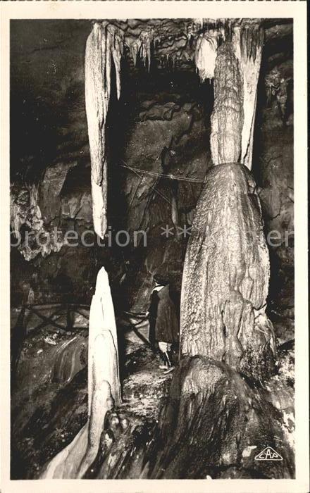 Hoehlen Caves Grottes Betharram Stalactites vivantes