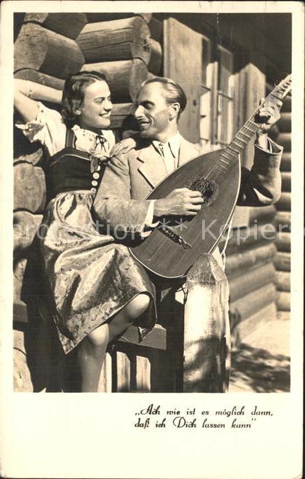 Foto Amag Nr. 67449/4 Gitarrenlaute Paar
