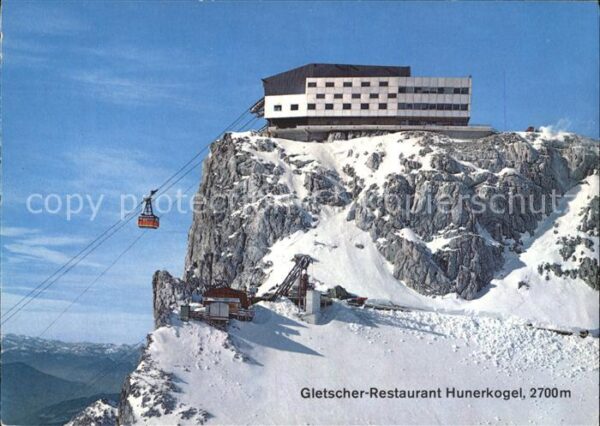 Seilbahn Dachstein-Südwand Bergstation Gletscher