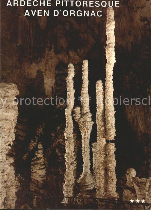 Hoehlen Caves Grottes Aven d_Orgnac Piles d'assiettes