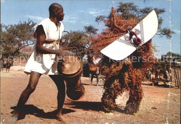 Tanz Taenzer Afrika Masques et danseurs