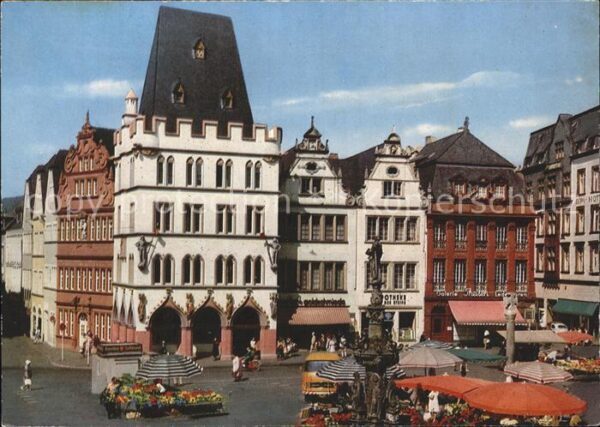 Trier Hauptmarkt Steipe Petrusbrunnen