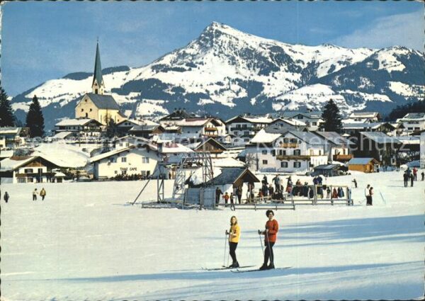 Kirchberg Tirol Ortsansicht Übungspiste Kitzbüheler Hor