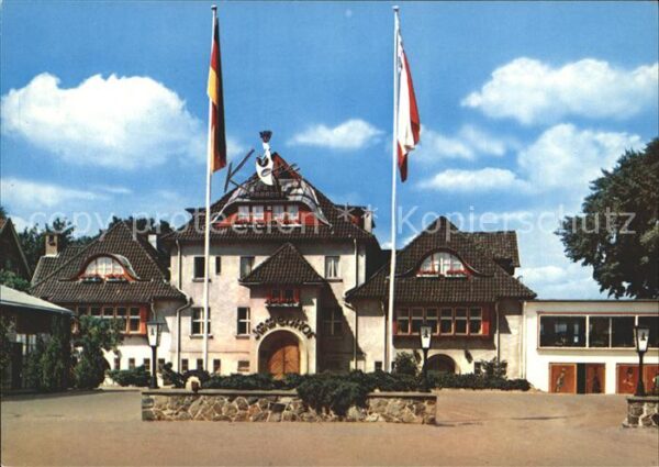 Niendorf Ostseebad Cafe Keese Ball Paradox