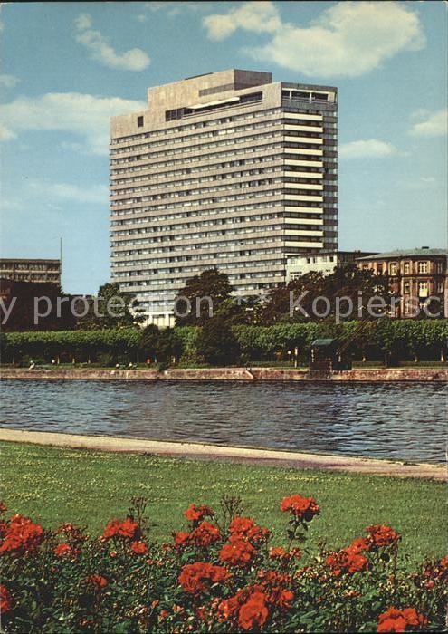 Frankfurt Main Mainufer mit Hotel Frankfurt Interkonti