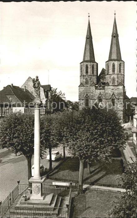 Duderstadt Sankt Cyriakuskirche und Mariensäule