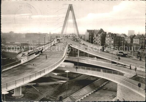 Koeln Rhein Severinsbrücke