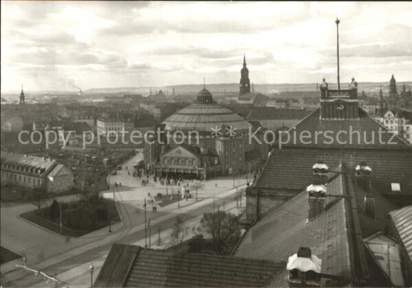 Dresden Blick zum Carolaplatz mit Zirkusgebäude