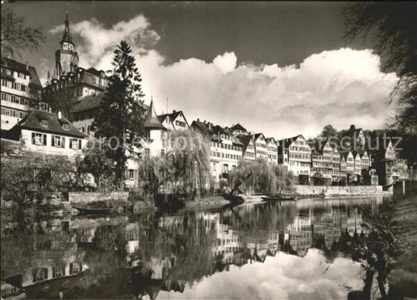 Tuebingen Partie am Neckar beim Hölderlinturm Uni