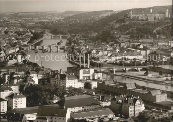 Wuerzburg mit Mainbrücken