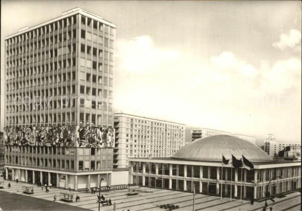 Berlin Haus des Lehrers und Kongresshalle