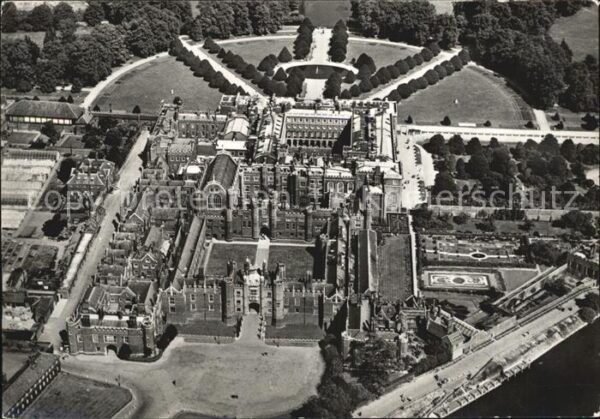 Middlesex Hampton Court Palace Air View