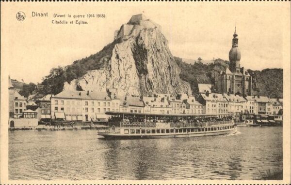 Dinant Wallonie Citadelle et Eglise Schiff