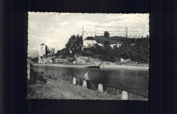 Huy la Meuse Fort Collegiale