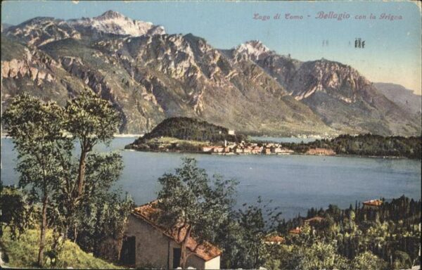 Bellagio Lago di Como Panorama con la Grigna
