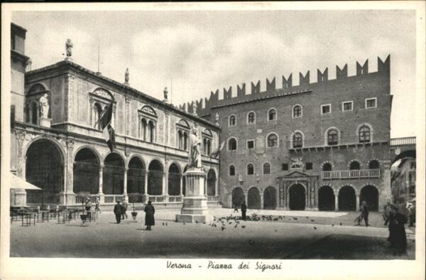 Verona Veneto Piazza dei Signori Denkmal
