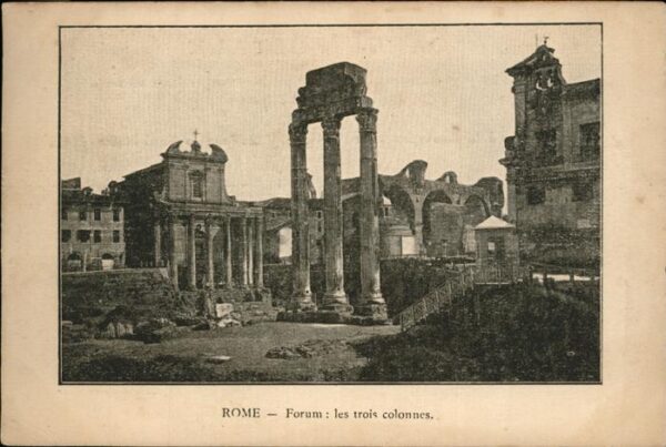 Rome Italy Forum les trois colonnes Ruine