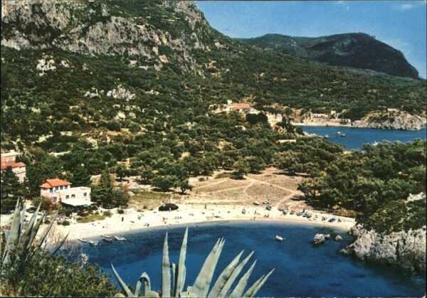 Paleocastritsa Korfu Partial view beach