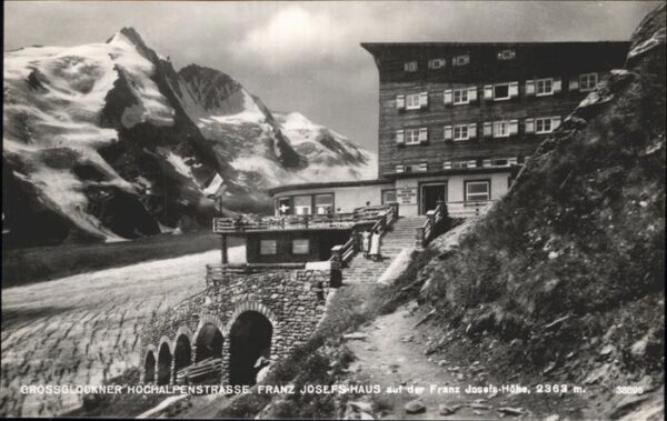 Heiligenblut Kaernten Grossglockner Hochalpenstrasse Franz_Jo
