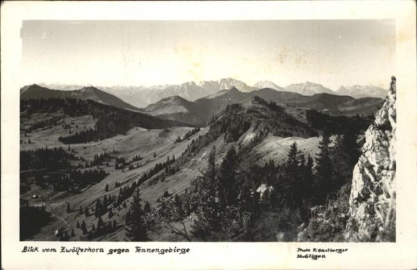 St Gilgen Salzkammergut Blick vom Zwölferhorn gegen Tennengebir