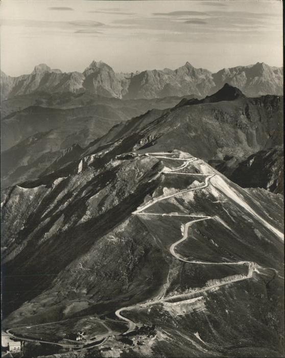 Heiligenblut Kaernten Grossglockner Hochalpenstrasse Hohe Tau