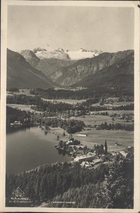 Bad Aussee Steiermark Panorama mit Alt-Aussee und Dachstein