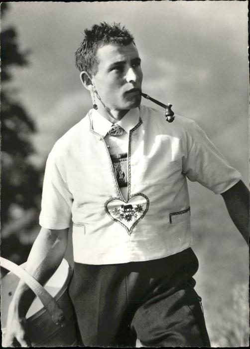 Pfeife Schweizer Senn Toggenburg Tracht