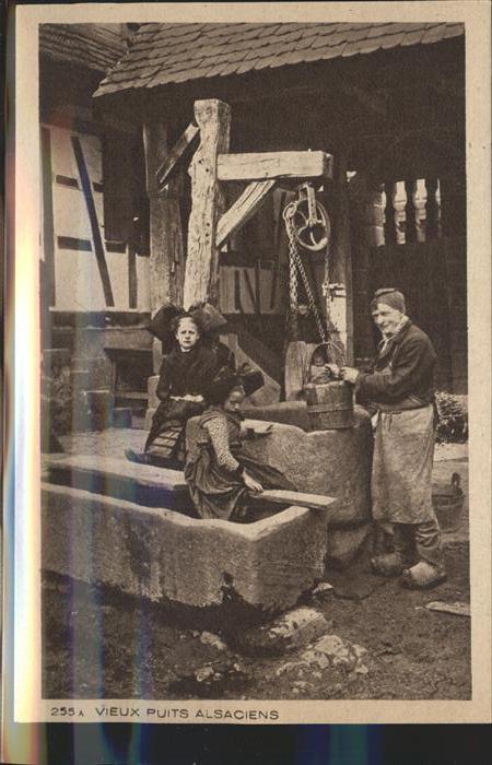 Brunnen Bauwerke Vieux Puits Alsaciens Tracht