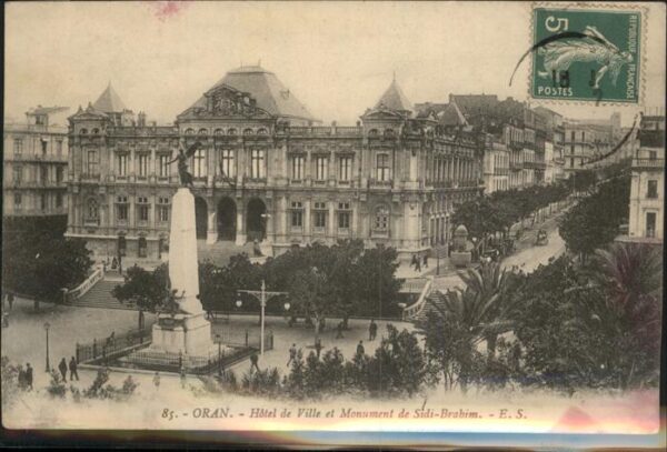 Oran Algerie Hotel de Ville et Monument de Sidi Brah