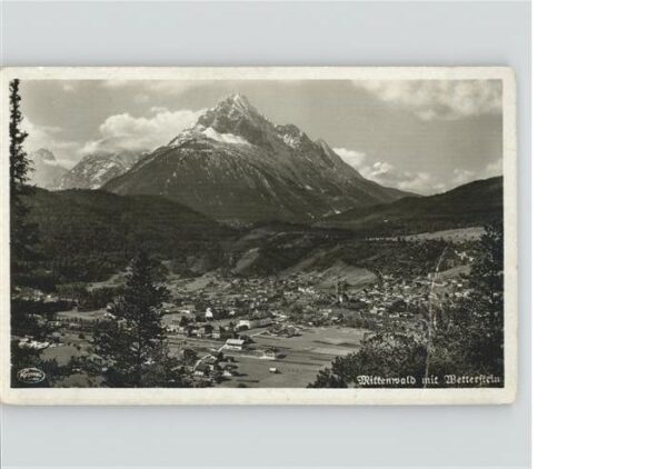 Mittenwald Karwendel Tirol Panorama mit Wetterstein