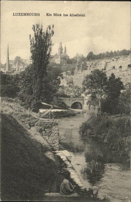 LUXEMBOURG  Luxemburg Blick ins Alzettetal