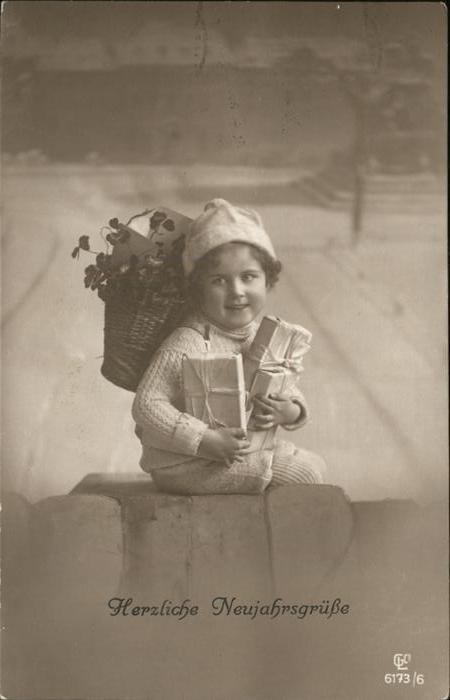 Neujahr Kind Geschenke