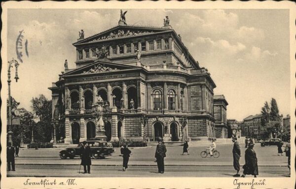 Opergebaeude Frankfurt am Main