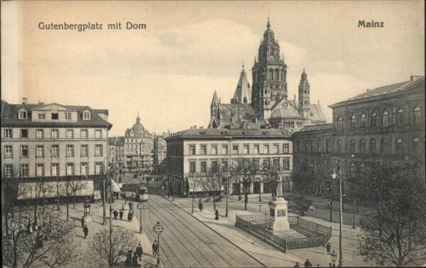 Strassenbahn Gutenbergplatz Dom Mainz