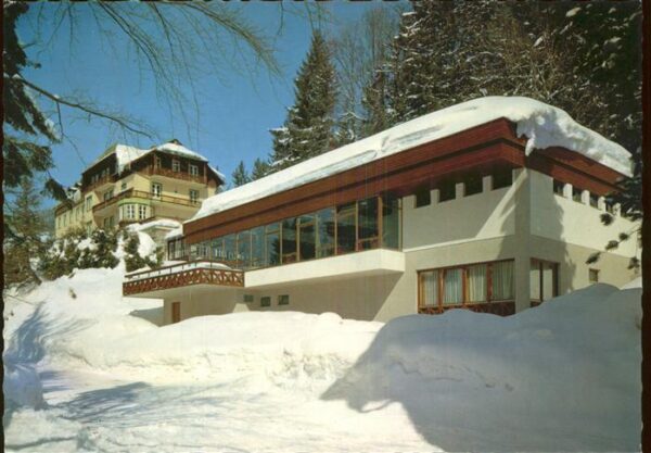 Goesing Alpenhotel mit Hallenbad
