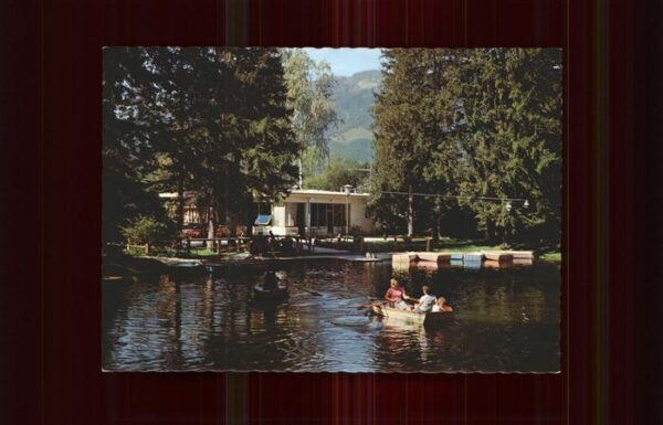 Reichenau Rax Kurort Teich Paddelboot Cafe im Kurpark