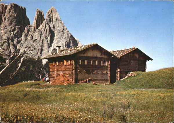 Seis Schlern Seiser Alm gegen den Schlern Dolomiten