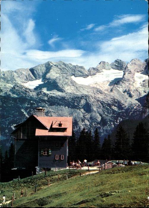 Gosau Oberoesterreich Gablonzer Hütte mit Dachstein