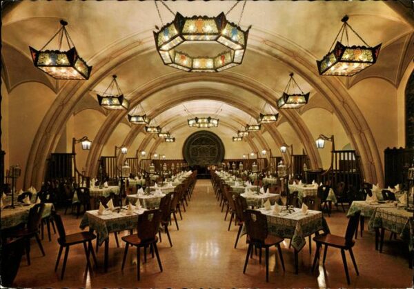 Wien Rathauskeller Grinzinger Keller Restaur