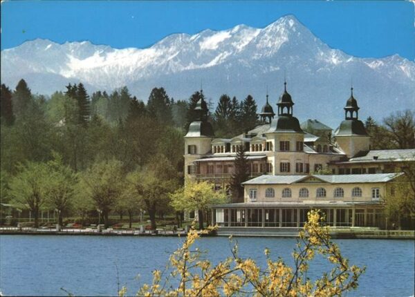 Velden Woerthersee Schlosshotel am See Alpenpanorama