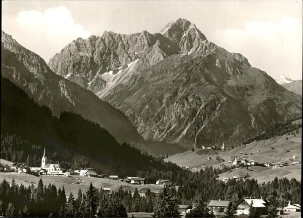 Kleinwalsertal Blick auf RiezlernHirschegg u.Mittelber