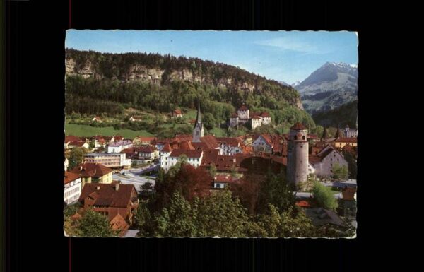 Feldkirch Vorarlberg mit Schattenburg und Katzenturm